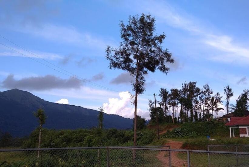 Himani Heritage Resorts, Formerly Camp Nishani Holidays Madikeri Exterior foto